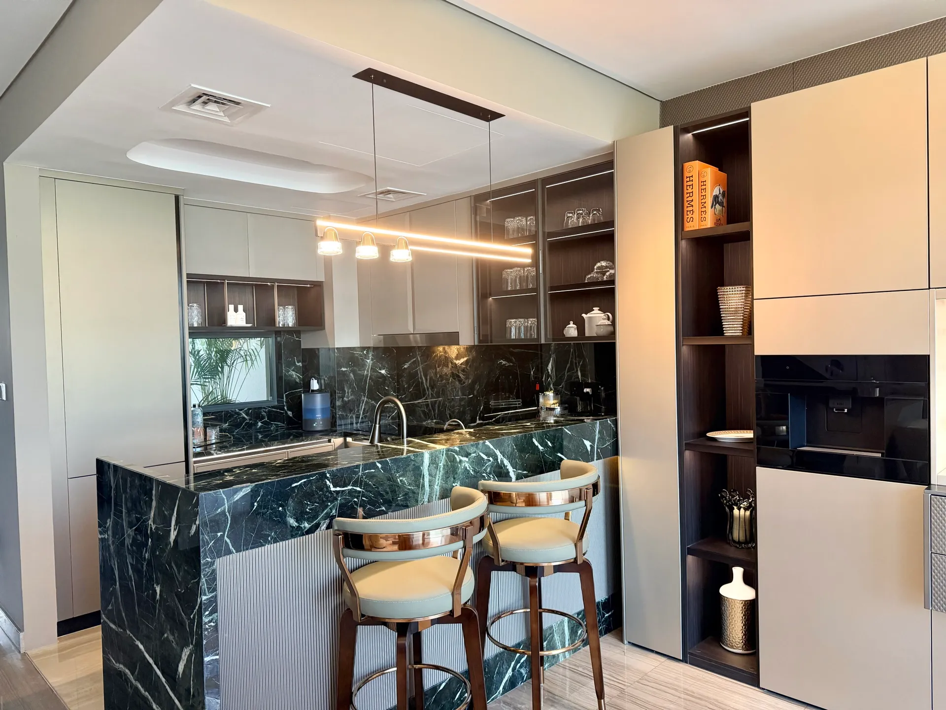Modenzo showroom kitchen display